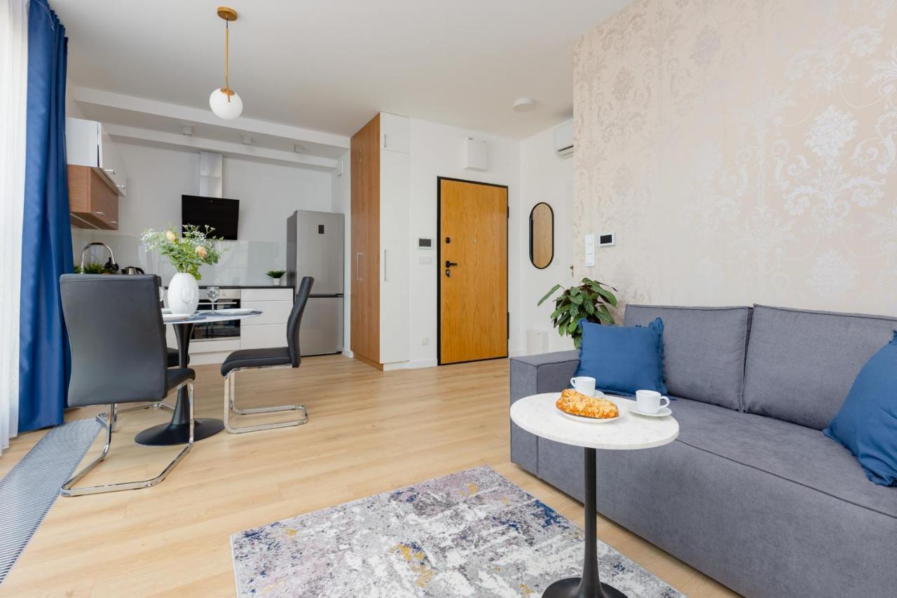 Warszawa Srodmiescie Bonifraterska Apartments By Noclegi Renters Exteriér fotografie